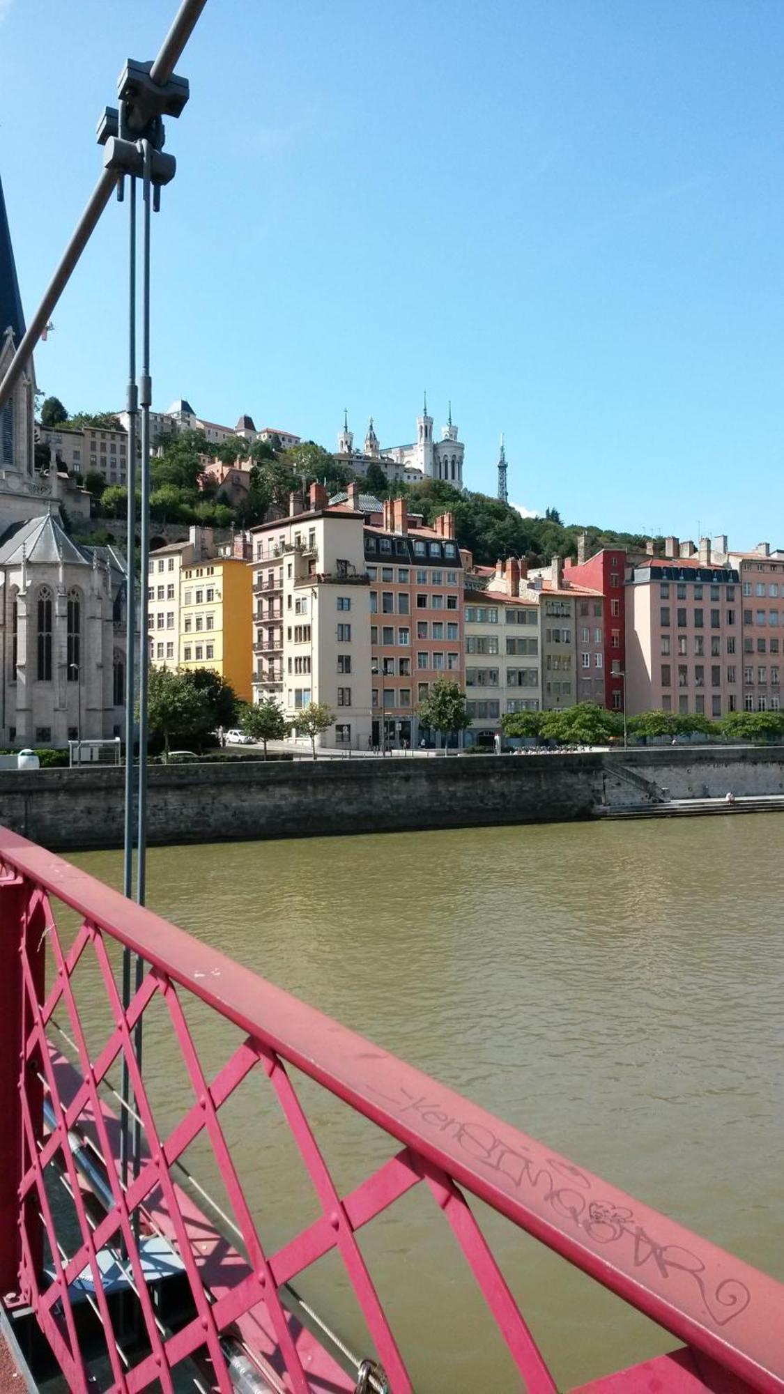 Appartamento La Nuit Saint Georges Lione Esterno foto